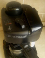 Predám používaný, plne funkčný kávovar značky DeLonghi Caffé Firenze – fotka 2